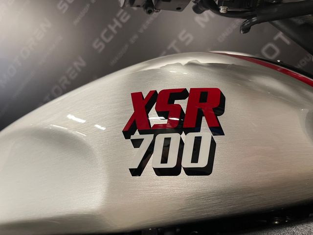 yamaha - xsr-700-xtribute
