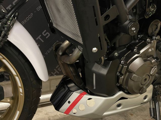 yamaha - xsr-700-xtribute