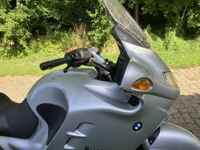 bmw - r-1150-rt