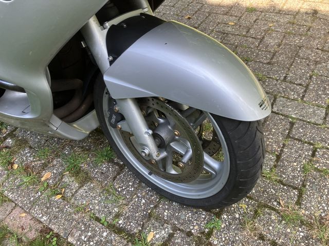 bmw - r-1150-rt