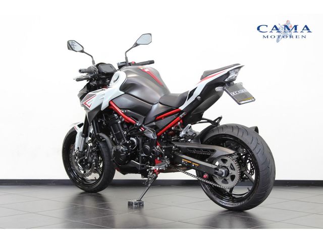 kawasaki - z900