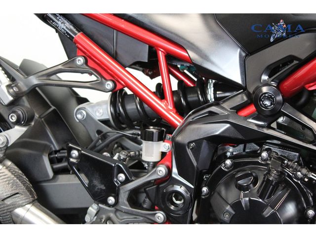 kawasaki - z900