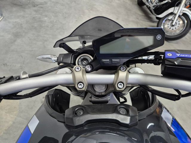 yamaha - mt-09-abs
