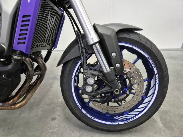 yamaha - mt-09-abs
