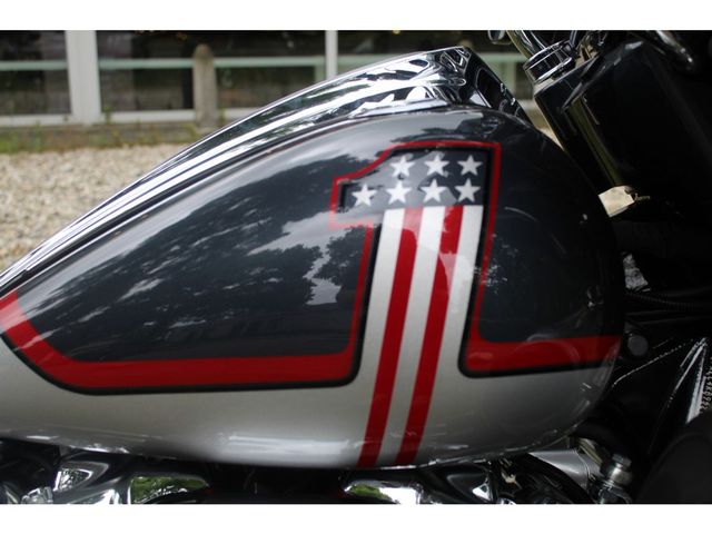 harley-davidson - cvo-streetglide-117