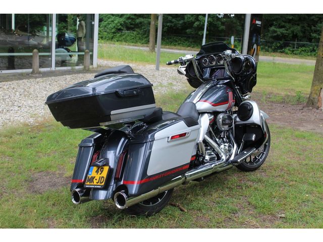 harley-davidson - cvo-streetglide-117