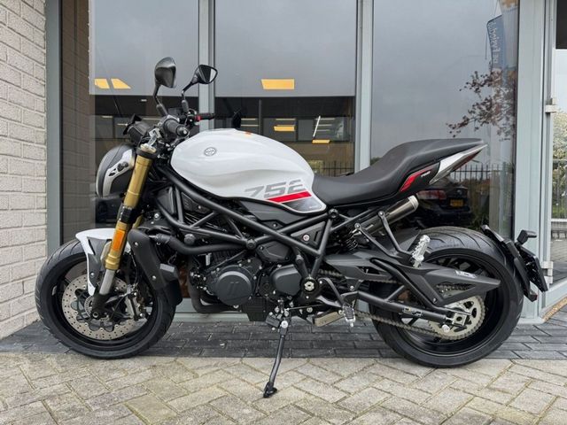 benelli - 752-s