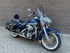 HARLEY-DAVIDSON ROAD KING CLASSIC FLHRC