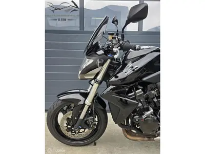 HONDA CB 1000 R – foto 4