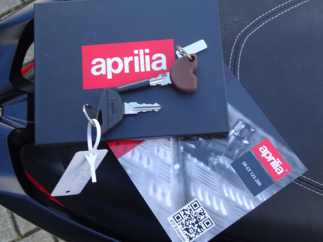 aprilia - sr-gt-replica-200