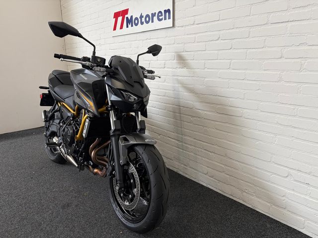 kawasaki - z650