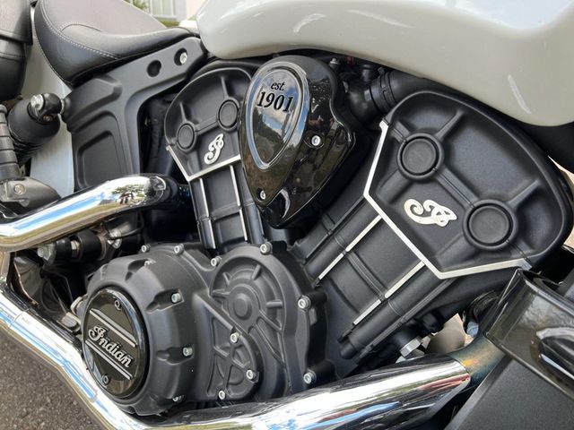 indian - scout-bobber-sixty