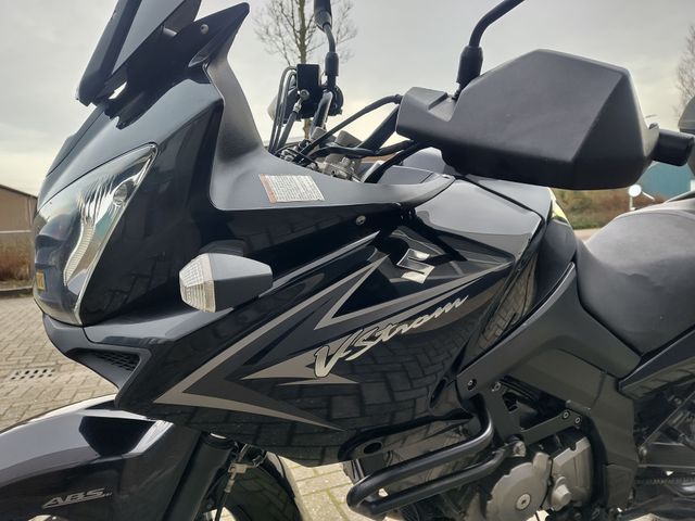 suzuki - v-strom-dl-650-abs