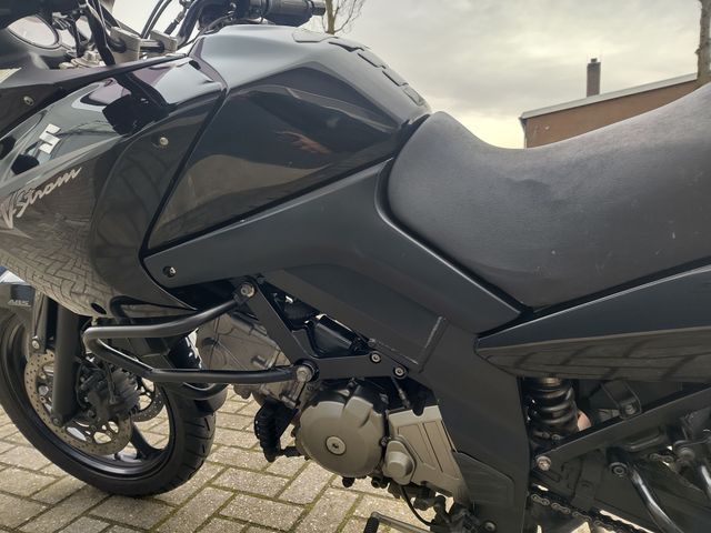 suzuki - v-strom-dl-650-abs