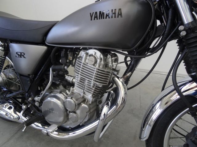 yamaha - sr-400