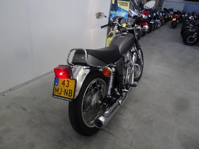 yamaha - sr-400
