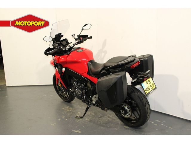 yamaha - tracer-9