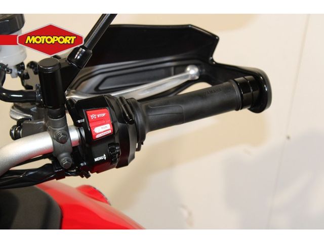 yamaha - tracer-9