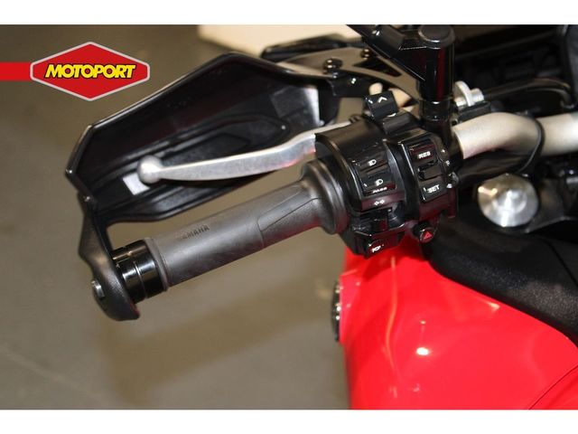 yamaha - tracer-9