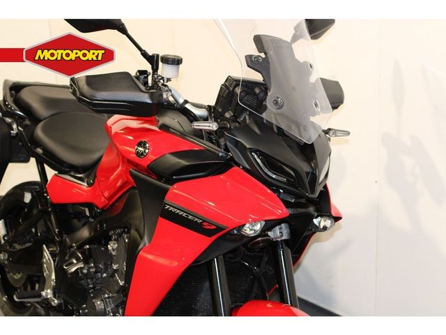 yamaha - tracer-9