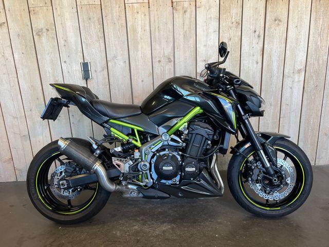kawasaki - z900