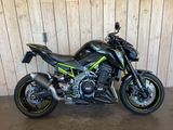 KAWASAKI Z900