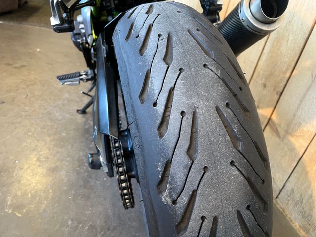 kawasaki - z900