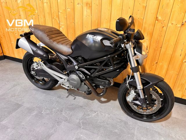 ducati - monster-696