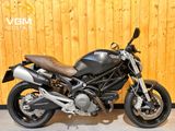 DUCATI MONSTER 696