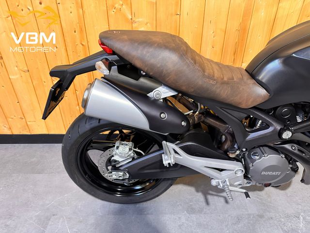 ducati - monster-696