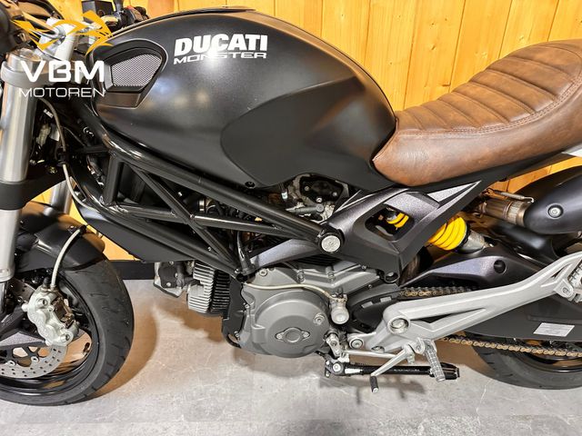 ducati - monster-696