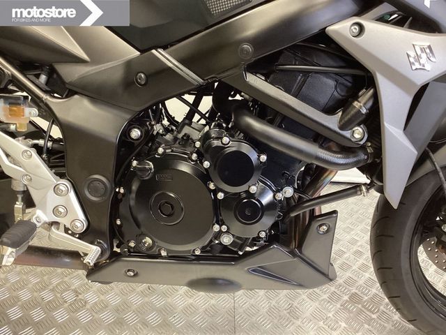 suzuki - gsr-750-a