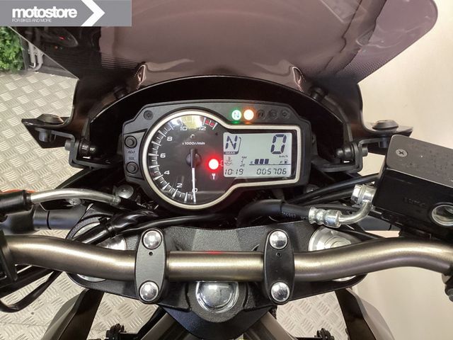 suzuki - gsr-750-a