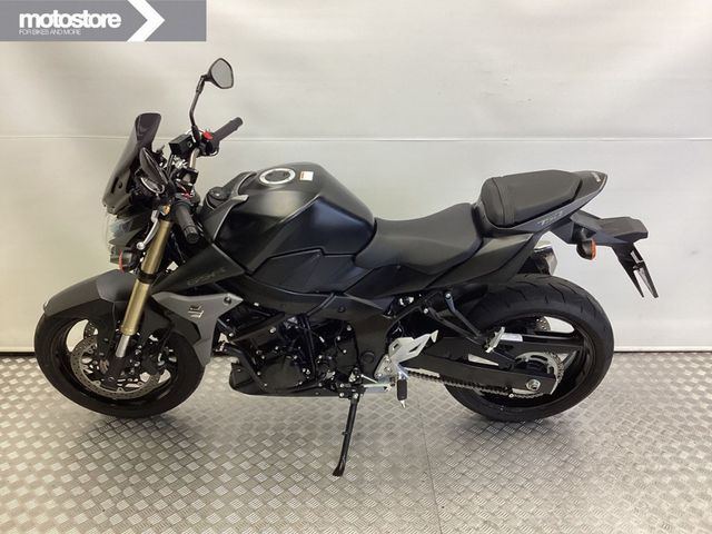 suzuki - gsr-750-a