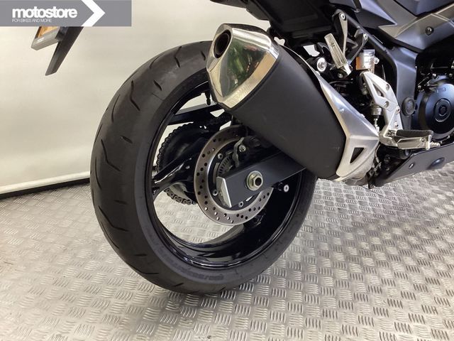 suzuki - gsr-750-a
