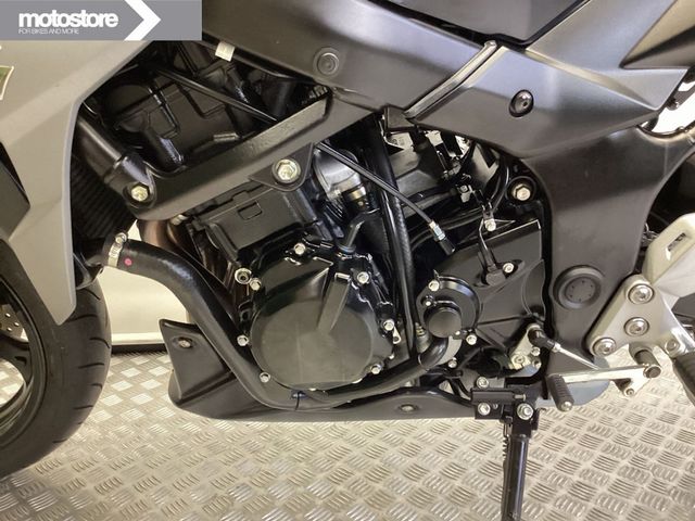 suzuki - gsr-750-a