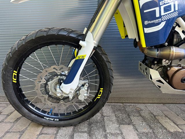 husqvarna - 701-enduro
