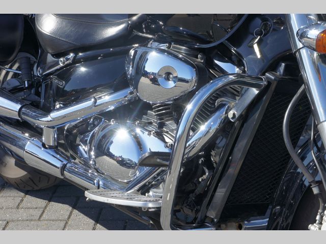 suzuki - c-800-intruder