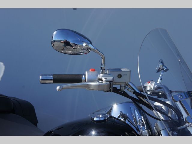 suzuki - c-800-intruder