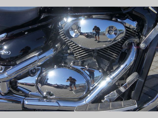 suzuki - c-800-intruder