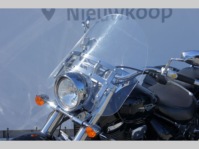 suzuki - c-800-intruder