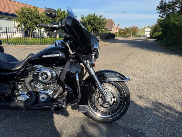 harley-davidson - electra-glide-ultra-limited-flhtk