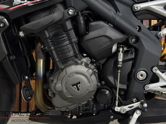 triumph - speed-triple-1200-rs