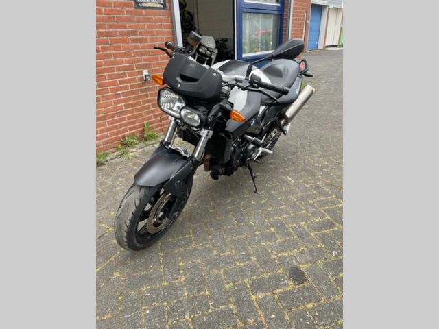 bmw - f-800-r