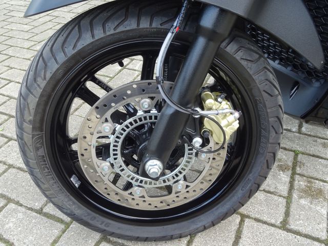 piaggio - beverly-400