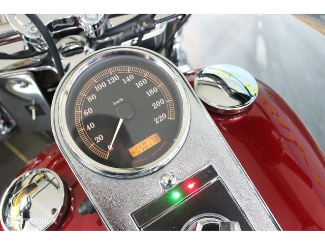 harley-davidson - heritage-softail-classic-flstc