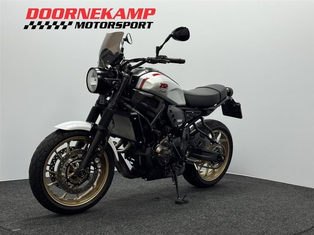 yamaha - xsr-700-xtribute