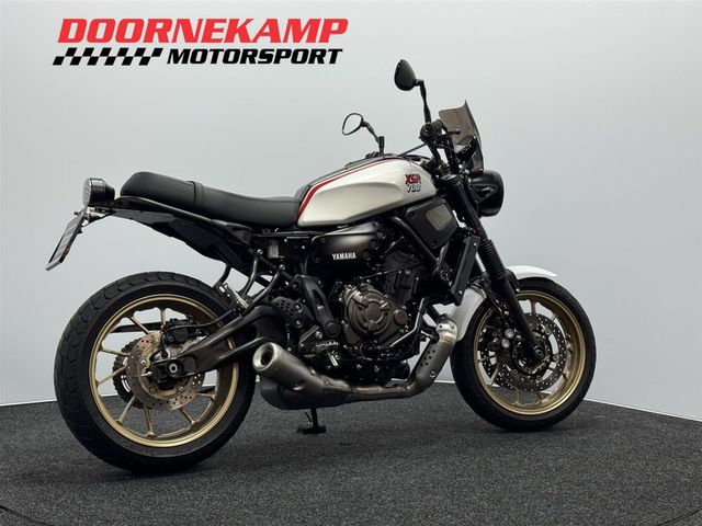 yamaha - xsr-700-xtribute