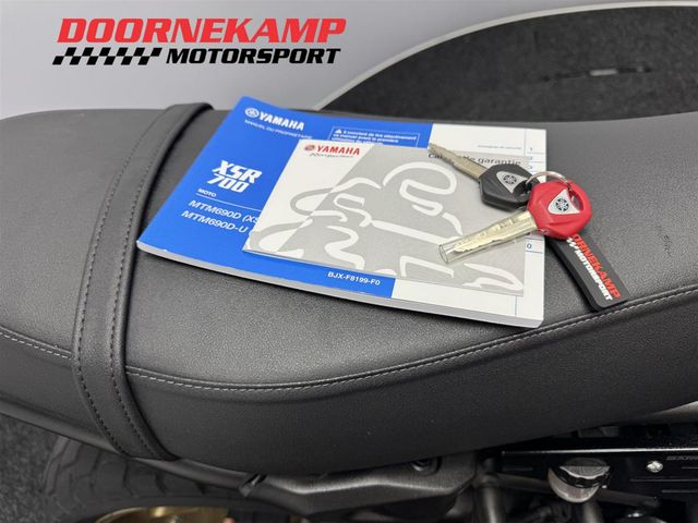 yamaha - xsr-700-xtribute