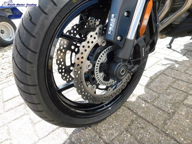kawasaki - versys-1000-s-grand-tourer